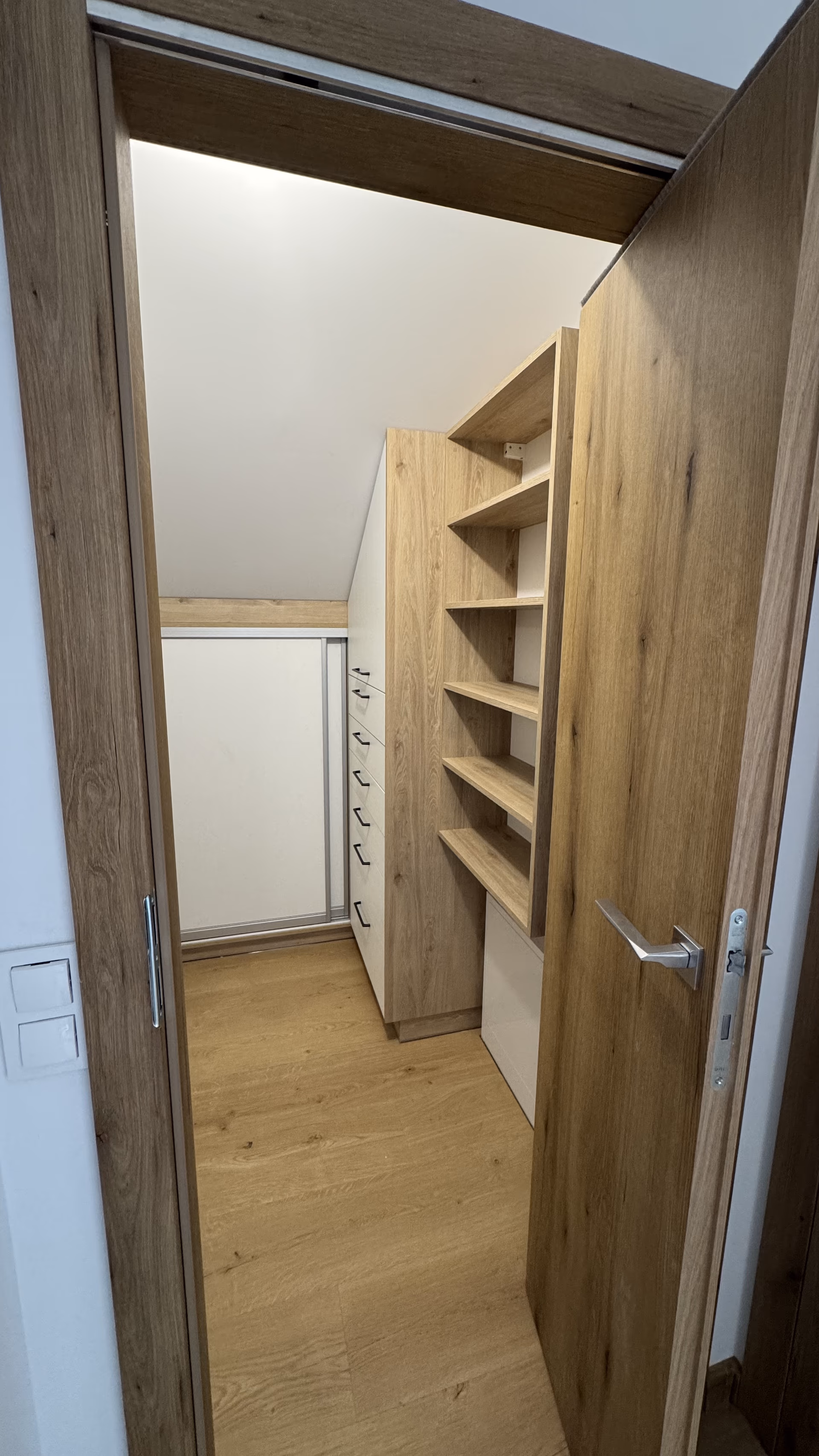 Garderoba walk-in dąb Davos – Dąbrowa Górnicza – zdjęcie 1